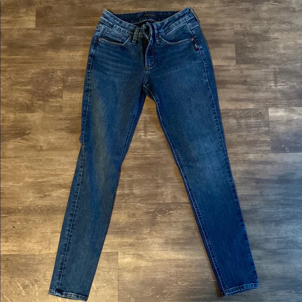 Classic Blue Women's Jeans silver jeans